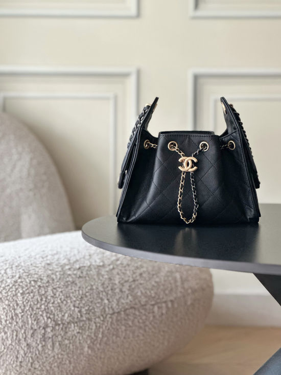 Chanel Hippie Large Capacity Caviar Leather Bag 5631