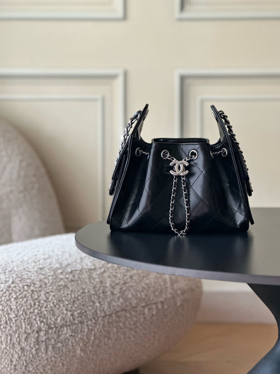 Chanel Hippie Large Capacity Caviar Leather Bag 5631