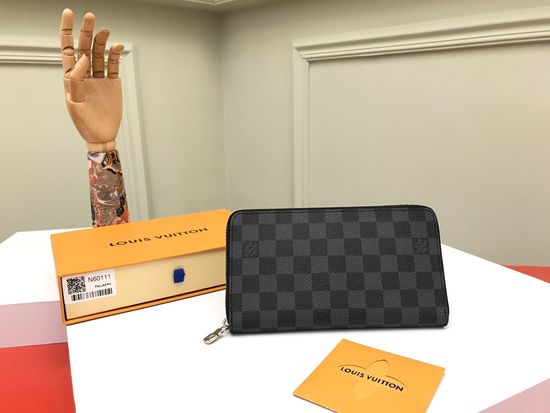 Louis Vuitton Zippy Organizer Classic Canvas Wallet N60111