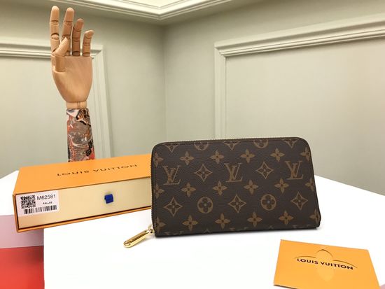 Louis Vuitton Zippy Organizer Monogram Wallet M62581