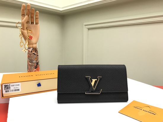 Louis Vuitton Taurillon Leather Capucines Wallet M61248