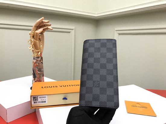 Louis Vuitton Brazza Wallet Damier Graphite N62665