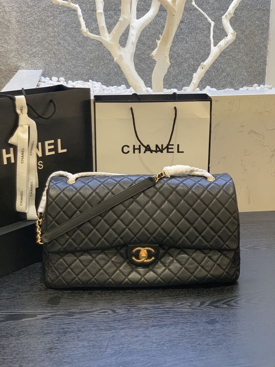 Chanel Classic Travel Bag Luxury Italian Leather 91169