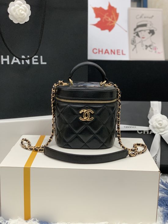 Chanel Classic Quilted Bucket Bag AS1626