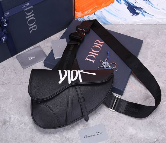 Christian Dior Saddle Leather Shoulder Bag 7312