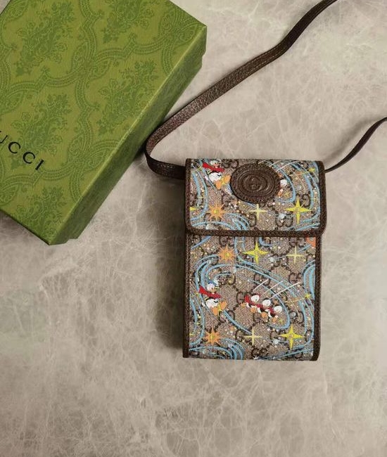 Gucci Epilogue Donald Duck Series Phone Bag 647927
