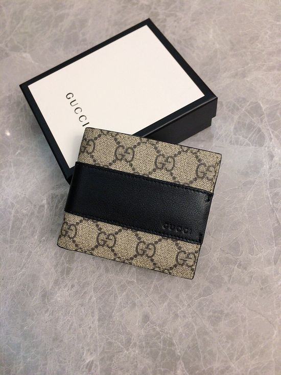 Gucci Classic Bifold Leather Wallet 451240