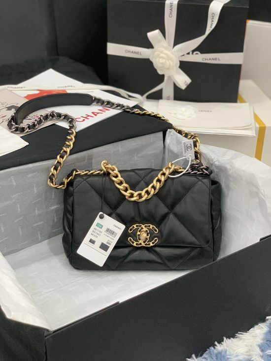 Chanel Classic 19Bag Quilted Leather Shoulder Bag AS1160