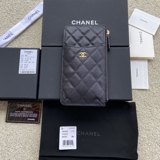 Chanel Grain Leather Phone Card Holder A84402