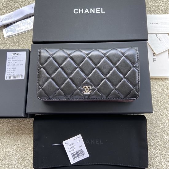 Chanel Wallet Lambskin Leather Silver Hardware A80285