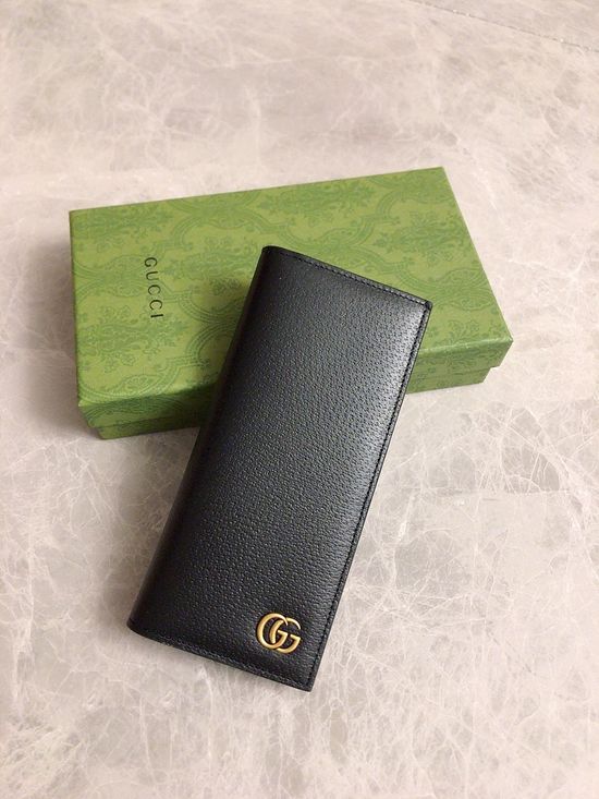 Gucci Double G Logo Suit Wallet 436023