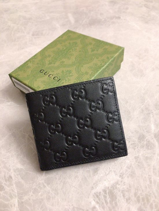 Gucci Wallet Embossed Cowhide Double G Pattern 365466