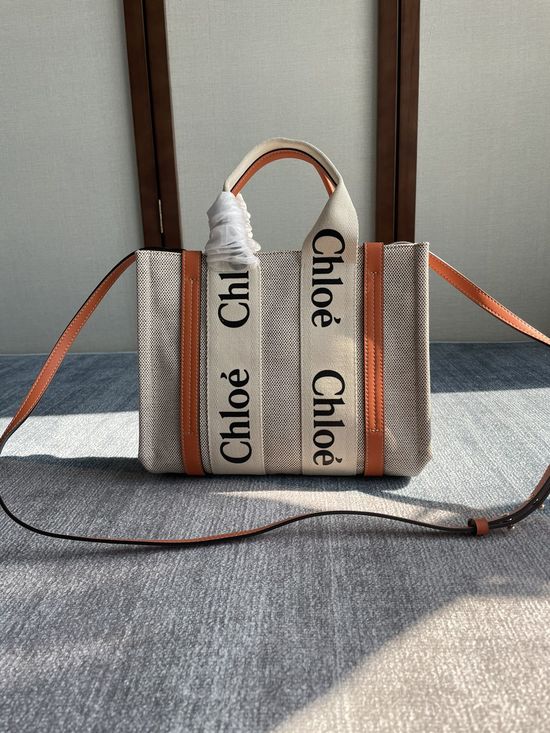 Chloe Woody Small Tote Bag With Shoulder Strap 6051