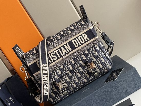 Christian Dior Monogram Messenger Bag M9021