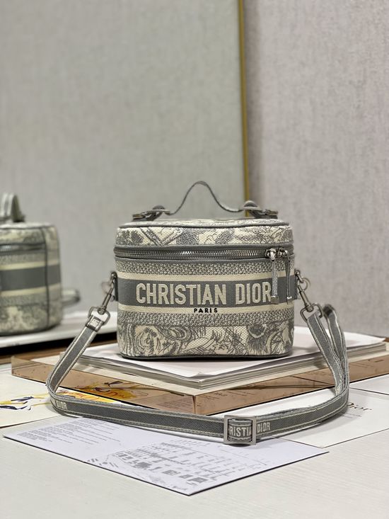 Christian Dior Detachable Strap Cosmetic Bag 1298