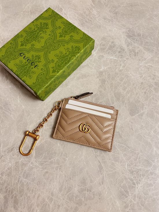 Gucci Wallet Leather Embossed Card Holder 627064