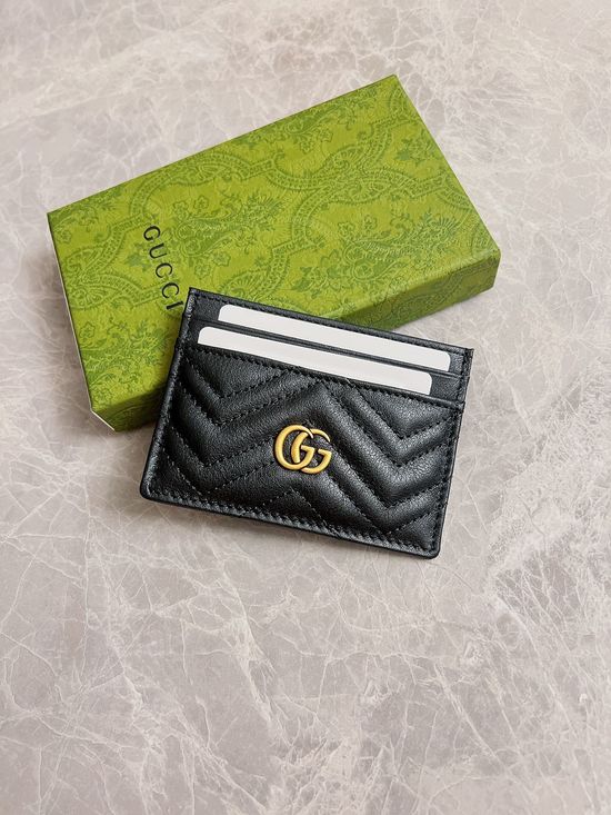 Gucci GG Marmont Quilted Card Holder 443127