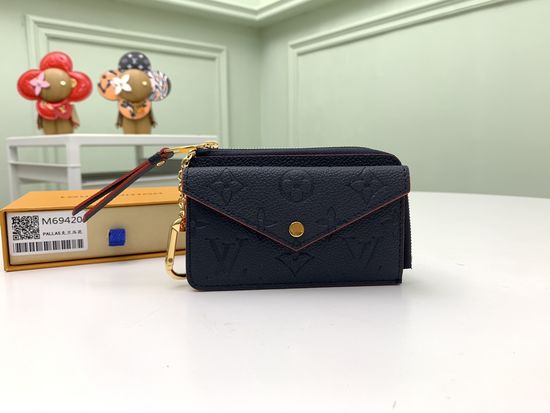 Louis Vuitton Recto Verso Card Holder M69420