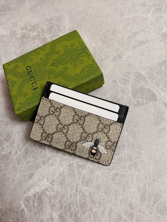 Gucci Bee Logo Small Card Holder 451277