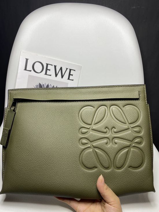 Loewe T Pouch Wood Green Leather Clutch 3040