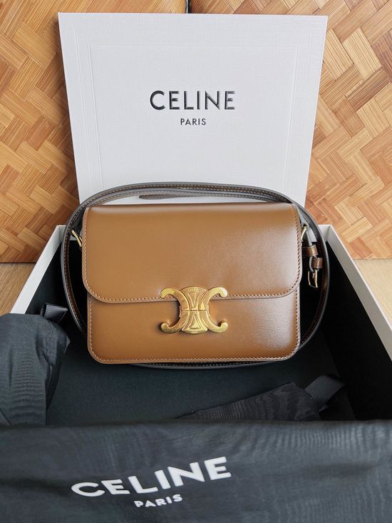 Celine TEEN TRIOMPHE Calfskin Shoulder Bag 188423