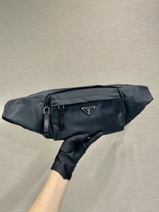 Prada Nylon Waist Bag Front Pocket 2VL978