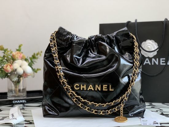Chanel 22bag Calfskin Handbag 3260