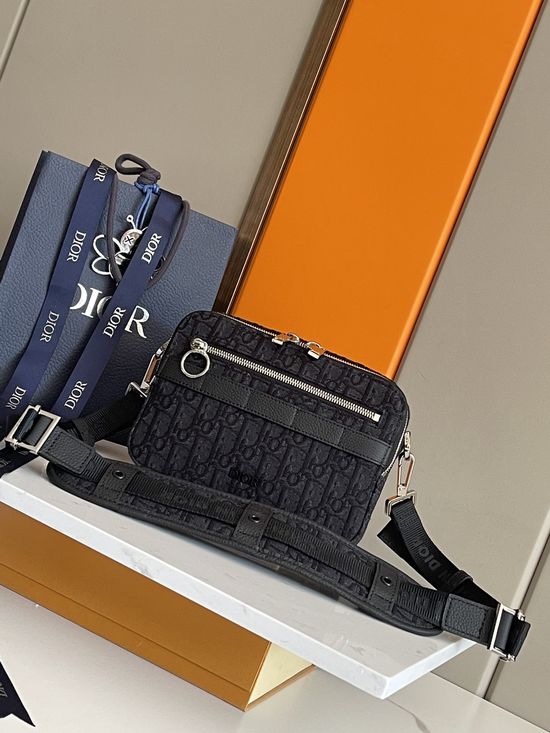 Christian Dior Oblique Canvas Retro Camera Bag 93307