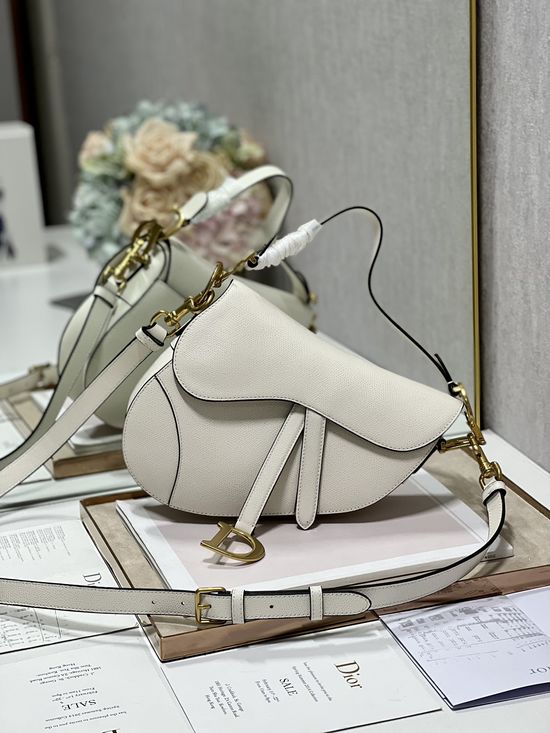 Christian Dior Saddle Bag Off White Large 3351