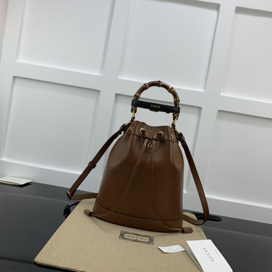 Gucci Diana Bamboo Bucket Bag 724652