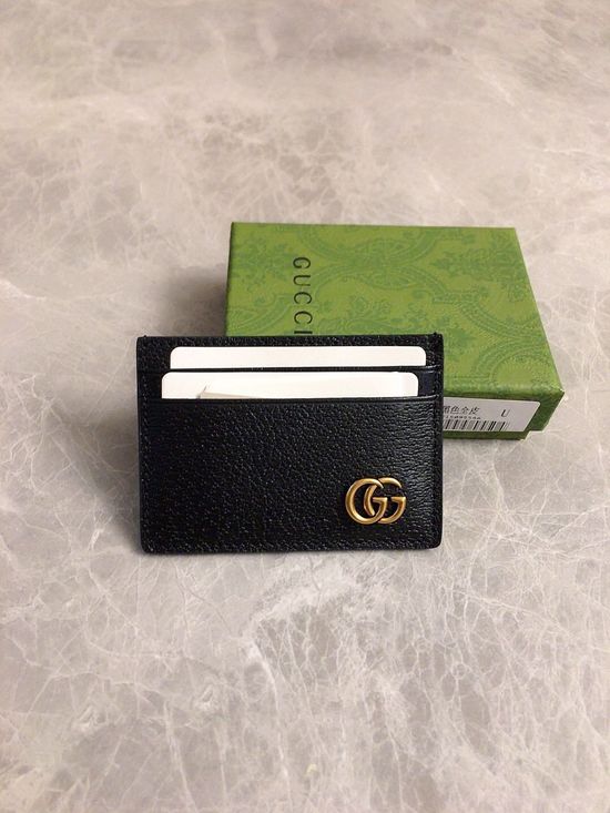 Gucci GG Marmont Leather Card Case 657588