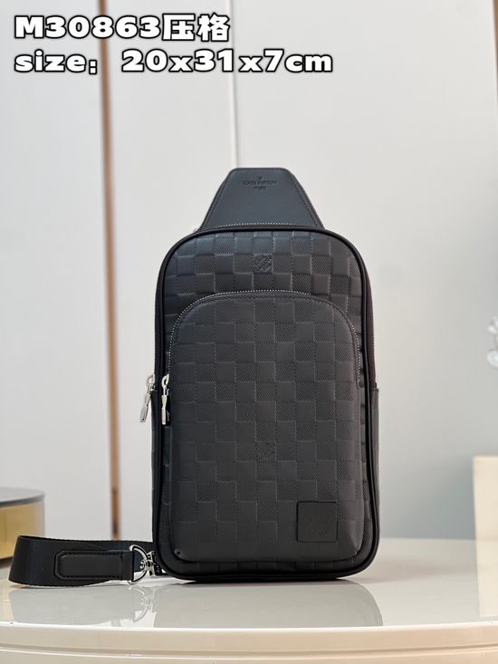 Louis Vuitton Avenue Damier Infini Leather Shoulder Bag M30863