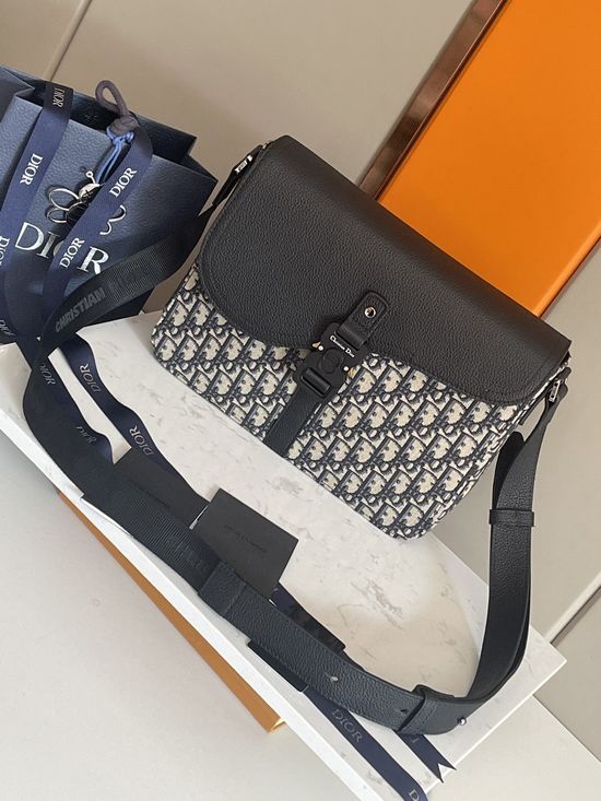 Christian Dior Saddle Messenger Bag 93363
