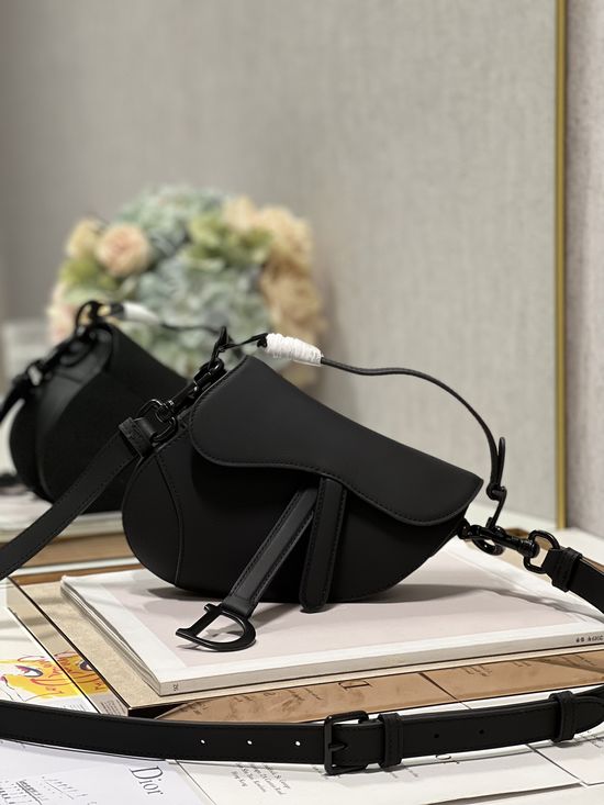 Christian Dior Saddle Bag Matte Black Small 9698