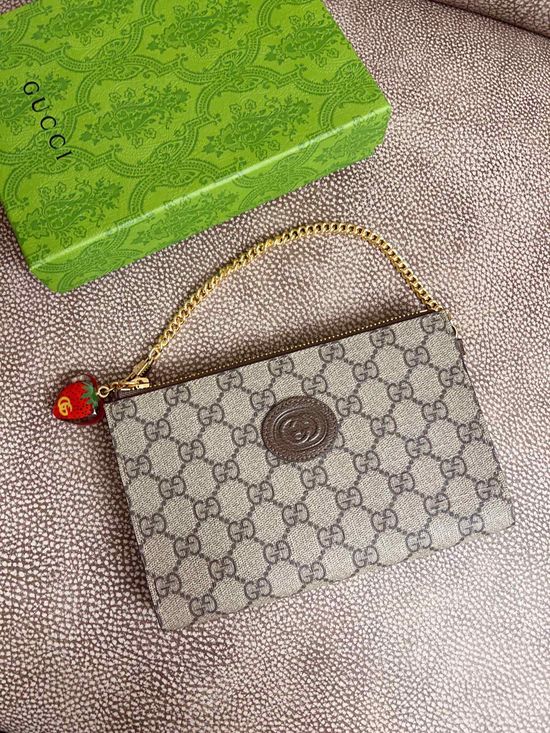 Gucci Mini Coin Wristlet Pouch 726250