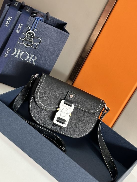 Christian Dior Saddle Clutch with Shoulder Strap 2ADCA435