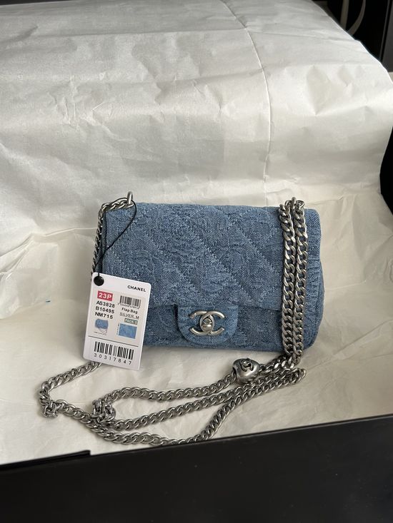 Chanel Denim Camellia Heart Chain Bag AS3828
