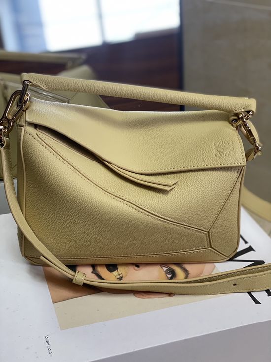 Loewe Puzzle Geometric Grain Leather Handbag 3001