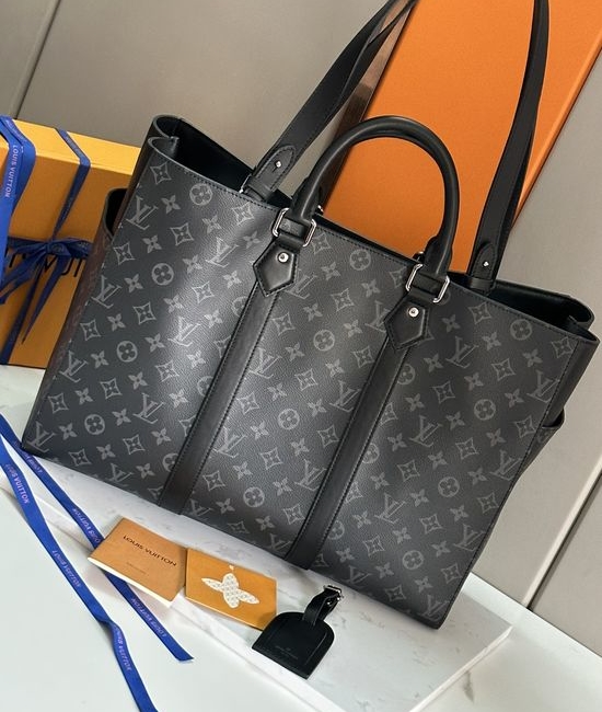 Louis Vuitton LV Sac Plat 24H Handbag M46451