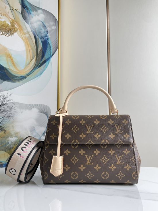 Louis Vuitton CLUNY Monogram Crossbody Bag M46273