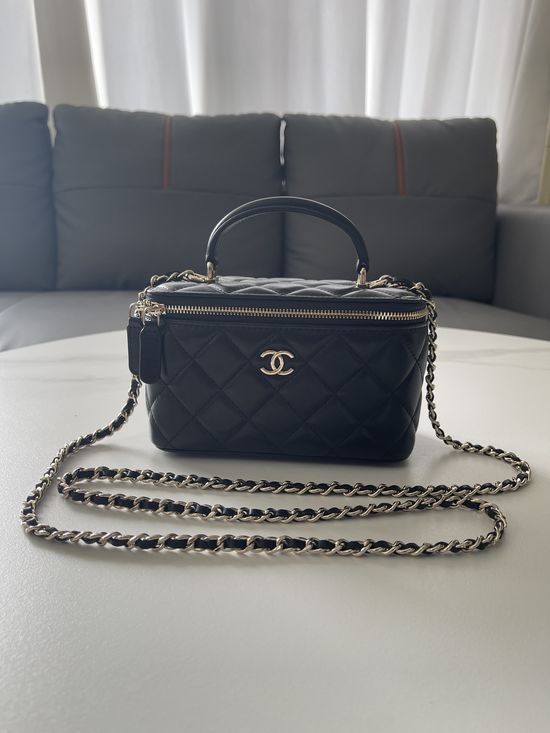 Chanel Classic Lambskin Mini Bag AP2199