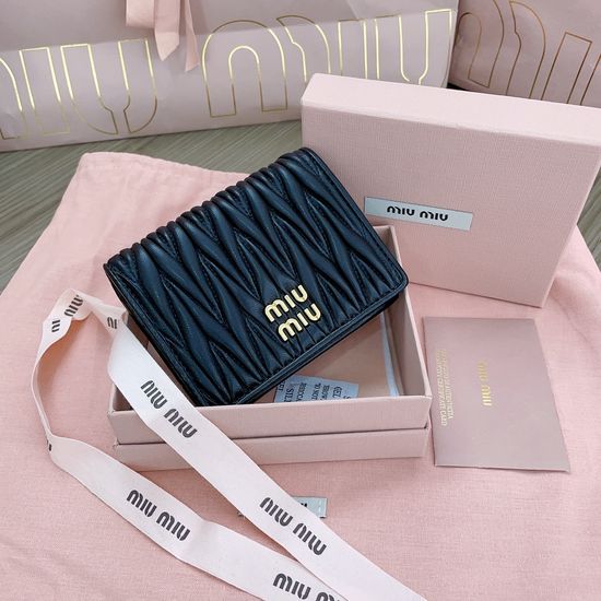 Miu Miu Pocket Wallet Lambskin Small Wallet 5MV204