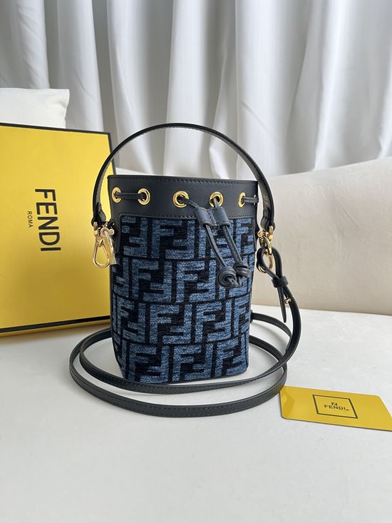 Fendi Mon Tresor Mini Leather Bucket Bag 226