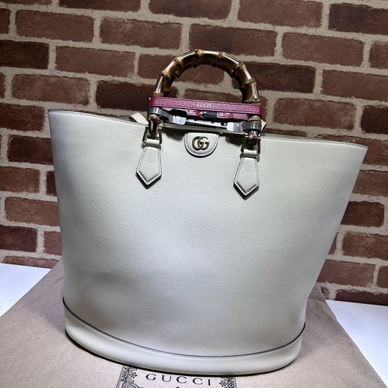 Gucci Tote Bag Off-white Leather 746270
