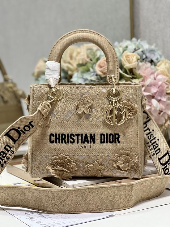 Christian Dior Lady Christian Dior Embroidered Lambskin Bag 9027