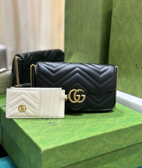Gucci GG Marmont Quilted Chain Bag 751526
