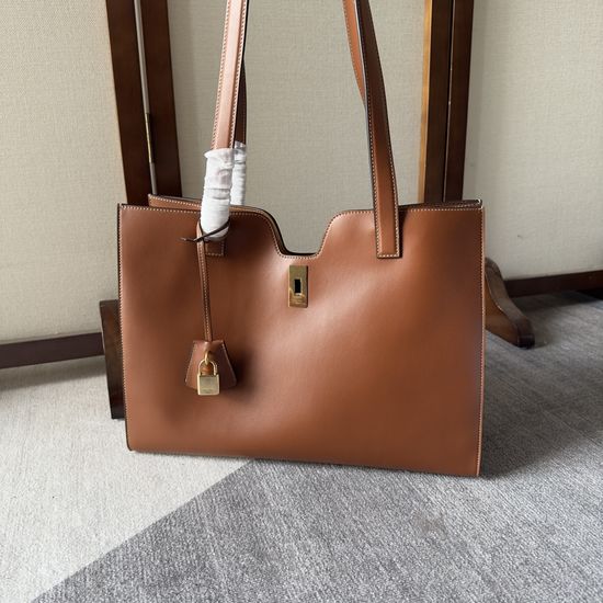 Celine Cabas 16 Large Tote Bag 112583