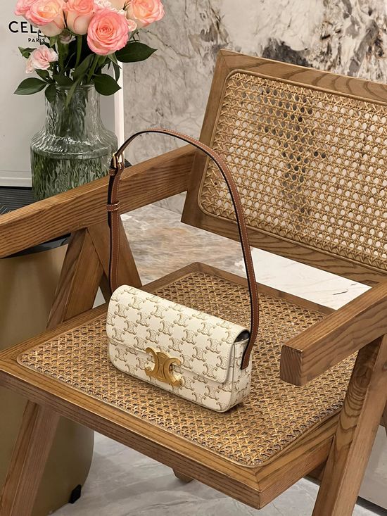 Celine Triomphe Leather Shoulder Bag 194142