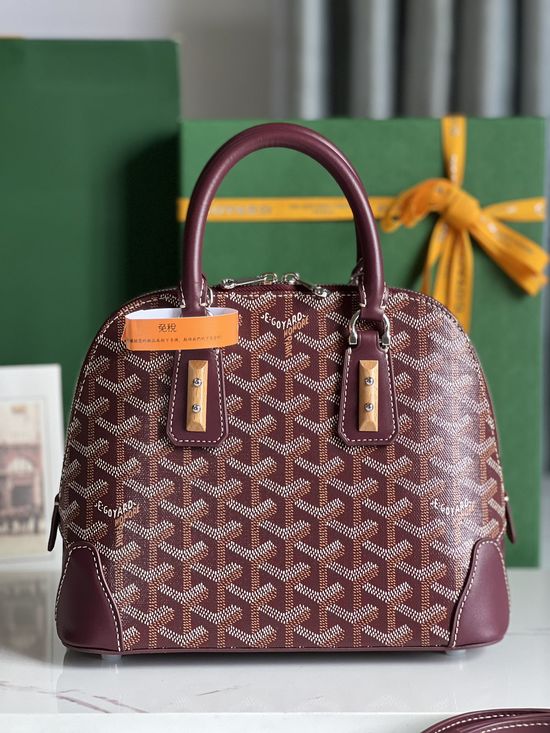 Goyard Vendome Classic Shell Bag 8271