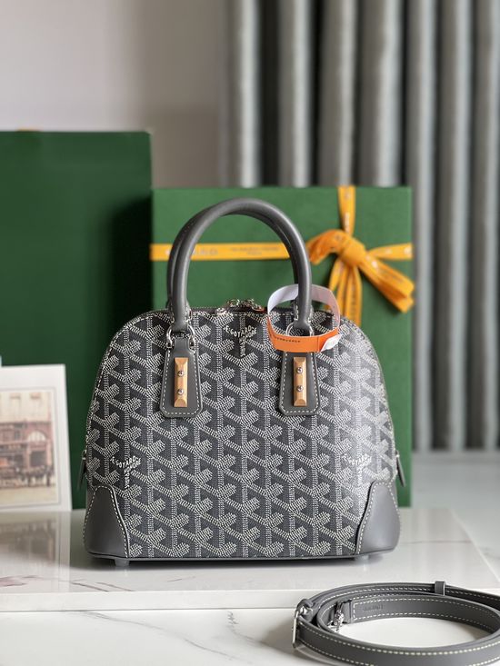 Goyard Vendome Shell Bag 020205